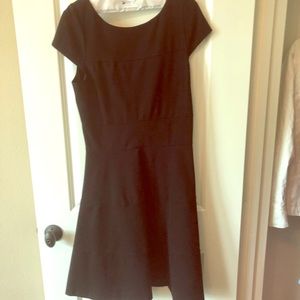 Stretchy black fit & flare banana republic tall 10